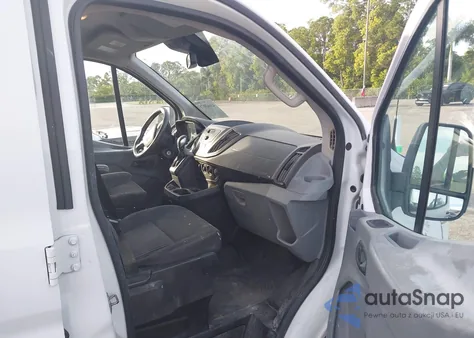 2018 Ford Transit-250 z USA, uszkodzony, nr VIN 1FTYR1ZM3JKB32244